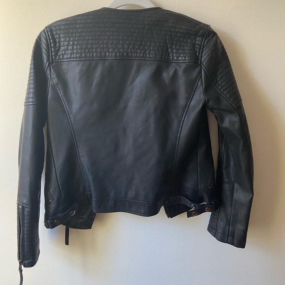 Topshop Faux Leather Jacket - Picture 2 of 3